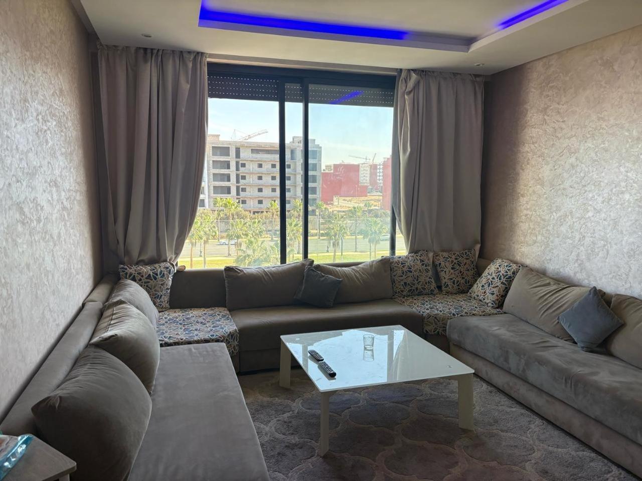 Bay Luxury Near Apartment